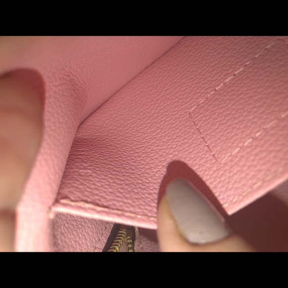 ❤️LV Jungle speedy 30 MAKEUP BAG SOLD ❌ - Picture 6 of 8